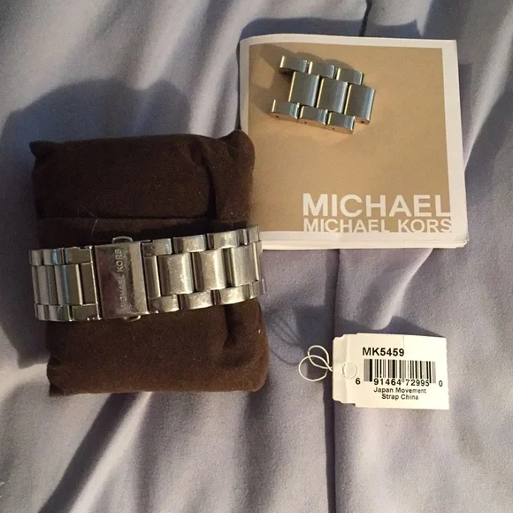 Michael Kors watch - Picture 4 of 5